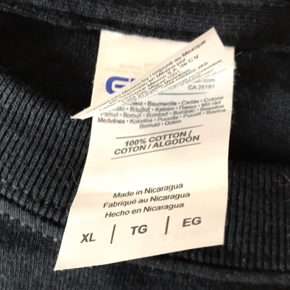 Armed With Knowledge Homeschooling T-Shirt unisex Men women XL - Picture 4 of 4